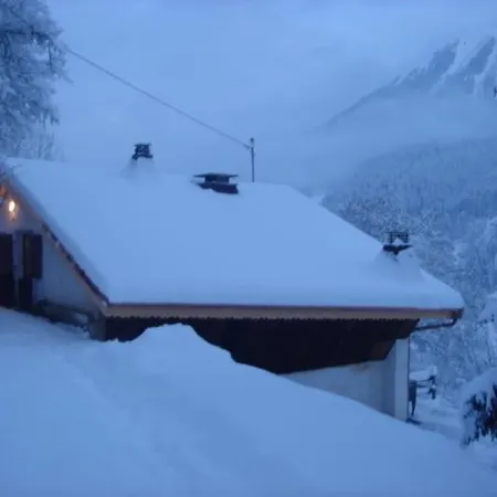 Chalet 1776 Sur Le Saix 샬레
